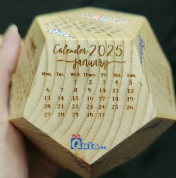 Image titleLịch gỗ 12 mặt, in khắc theo yêu cầu