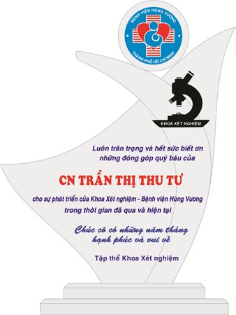 Thủy tinh 03